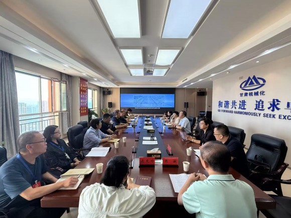 區(qū)人大開展《工會法》執(zhí)法檢查 助力構(gòu)建和諧穩(wěn)定勞動關系